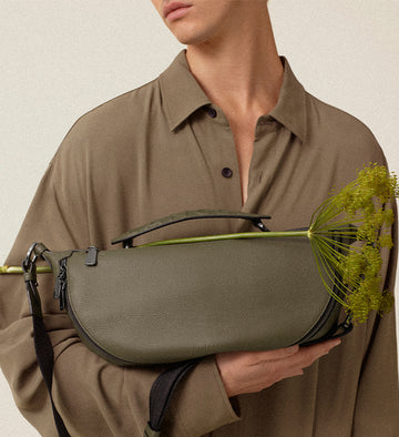 SHOULDER BAGS